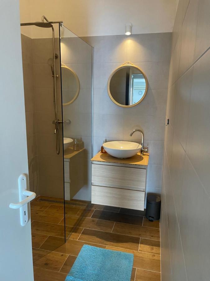 Apartman Gabrijel 포드고라 외부 사진