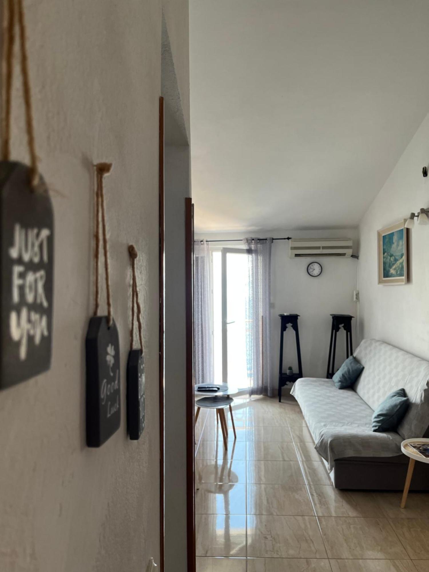 Apartman Gabrijel 포드고라 외부 사진